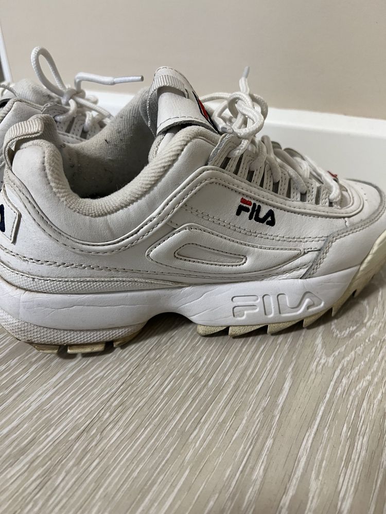 Кроссовки Fila