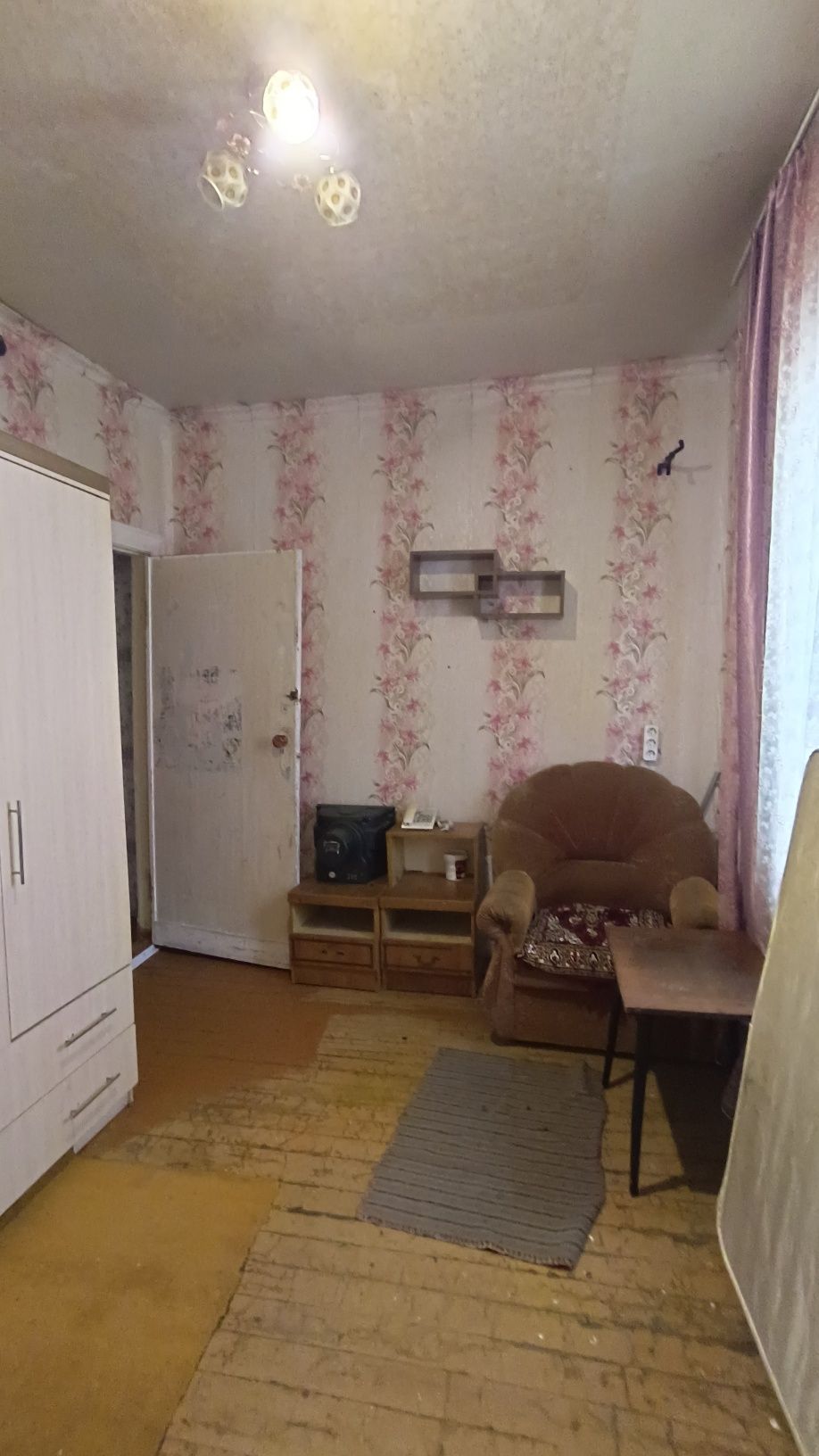 Продам двухкомнатную квартиру по ул Сейфуллина 31.