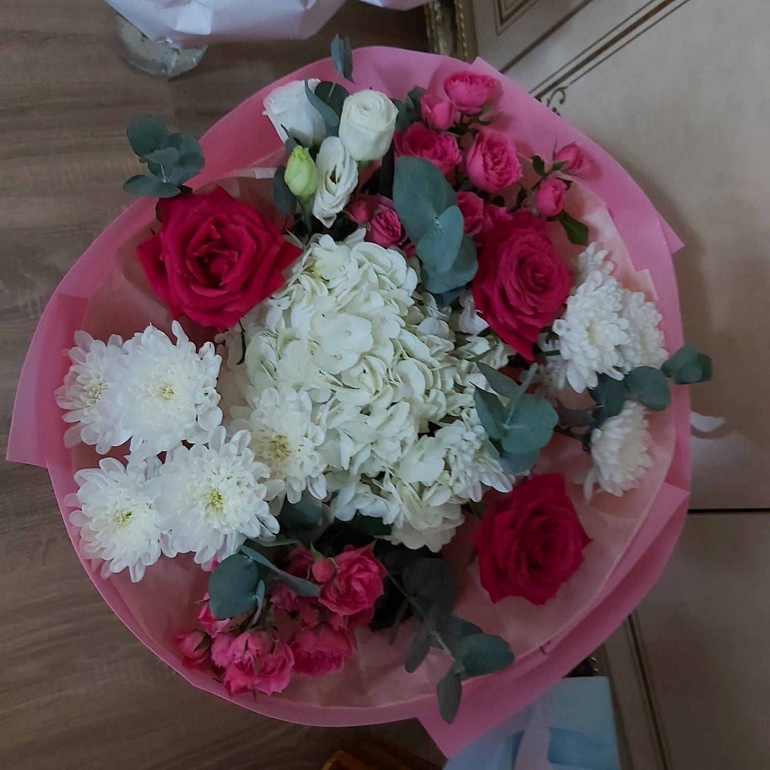 Букет из разных цветов