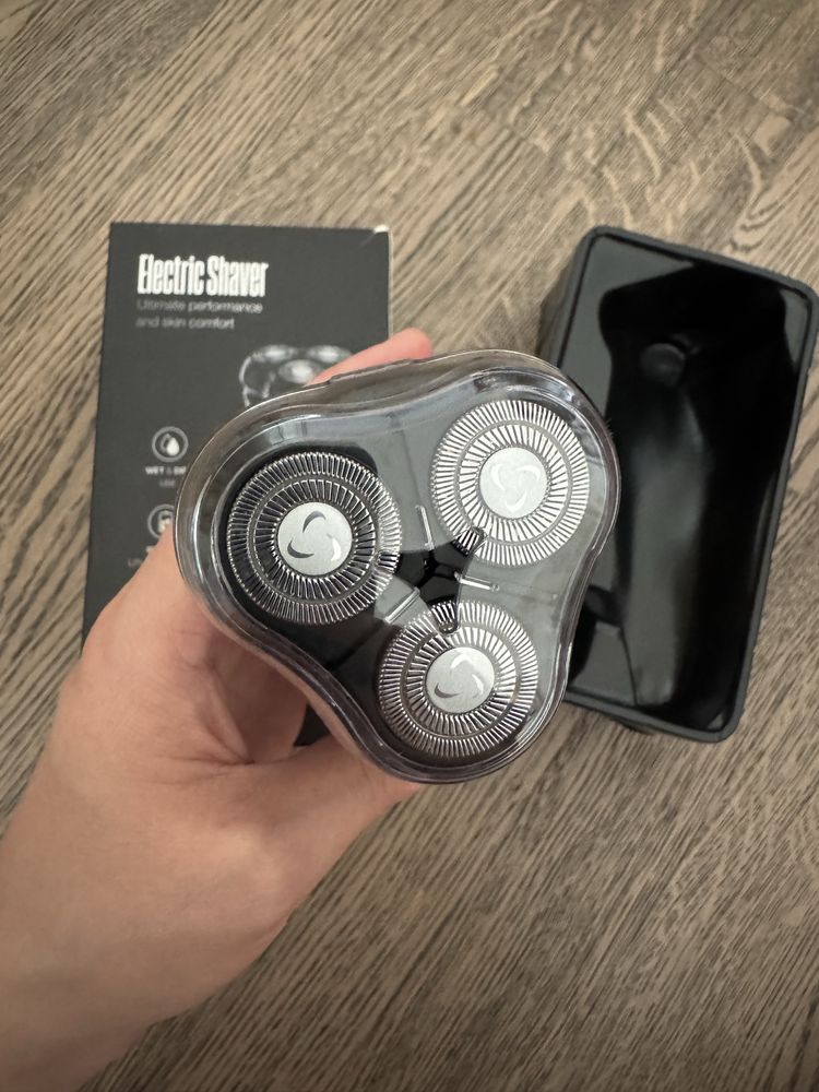 Электробритва electric shaver 2 в 1 новая с led экраном