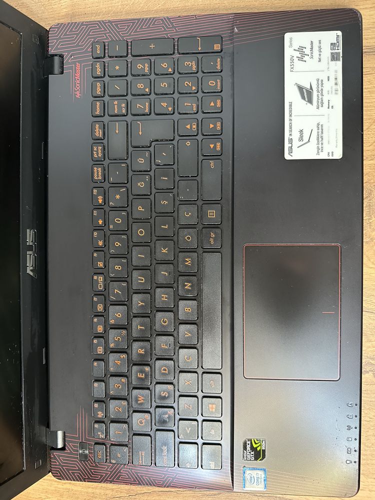 Очень чистый Asus FX550VX-DM с i7 7700 HQ — игровой монстр!
