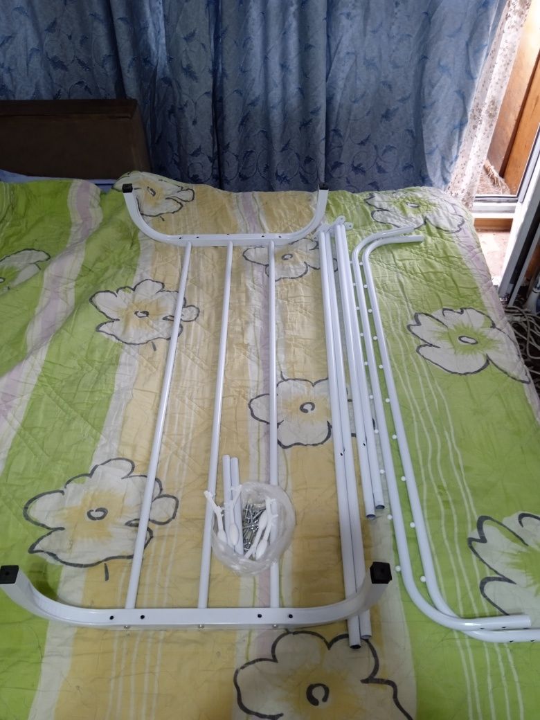 Продам напольную вешалку
