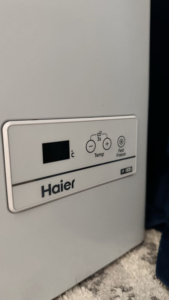 Продам морозильник Haier