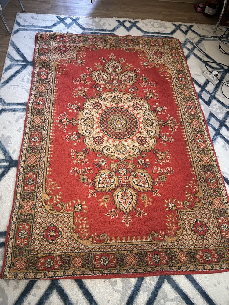 Продам ковры разных размеров