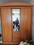 Срочно продам шкаф