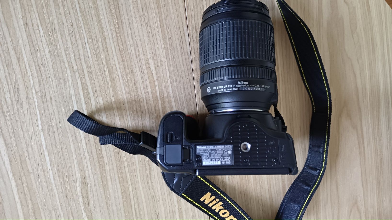 Почти новый Nikon D5500 kit (Nikkor 18-140mm f/3.5-5.6G VR AF-S DX)
