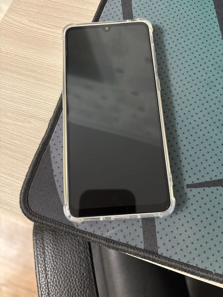 Продам самсунг galaxy A33 с коробкой
