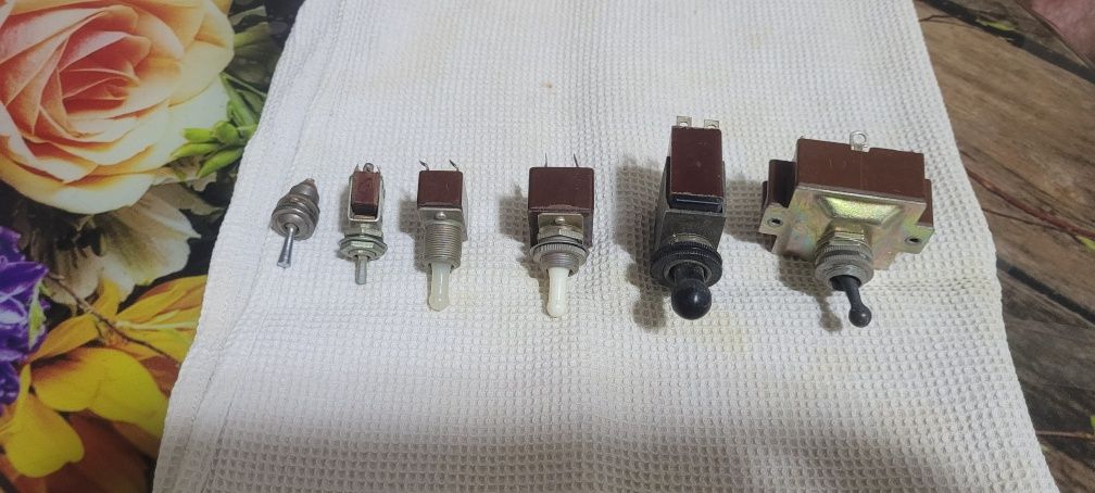 Продам Советские тумблера