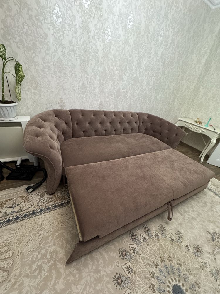 Диван раскладной, состояние отличное