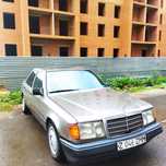 Mercedes Benz W124
