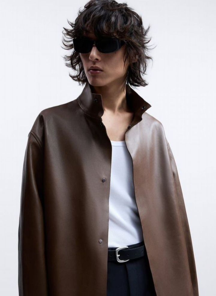 Продам натуральную кожанную куртку ZARA LIMITED.