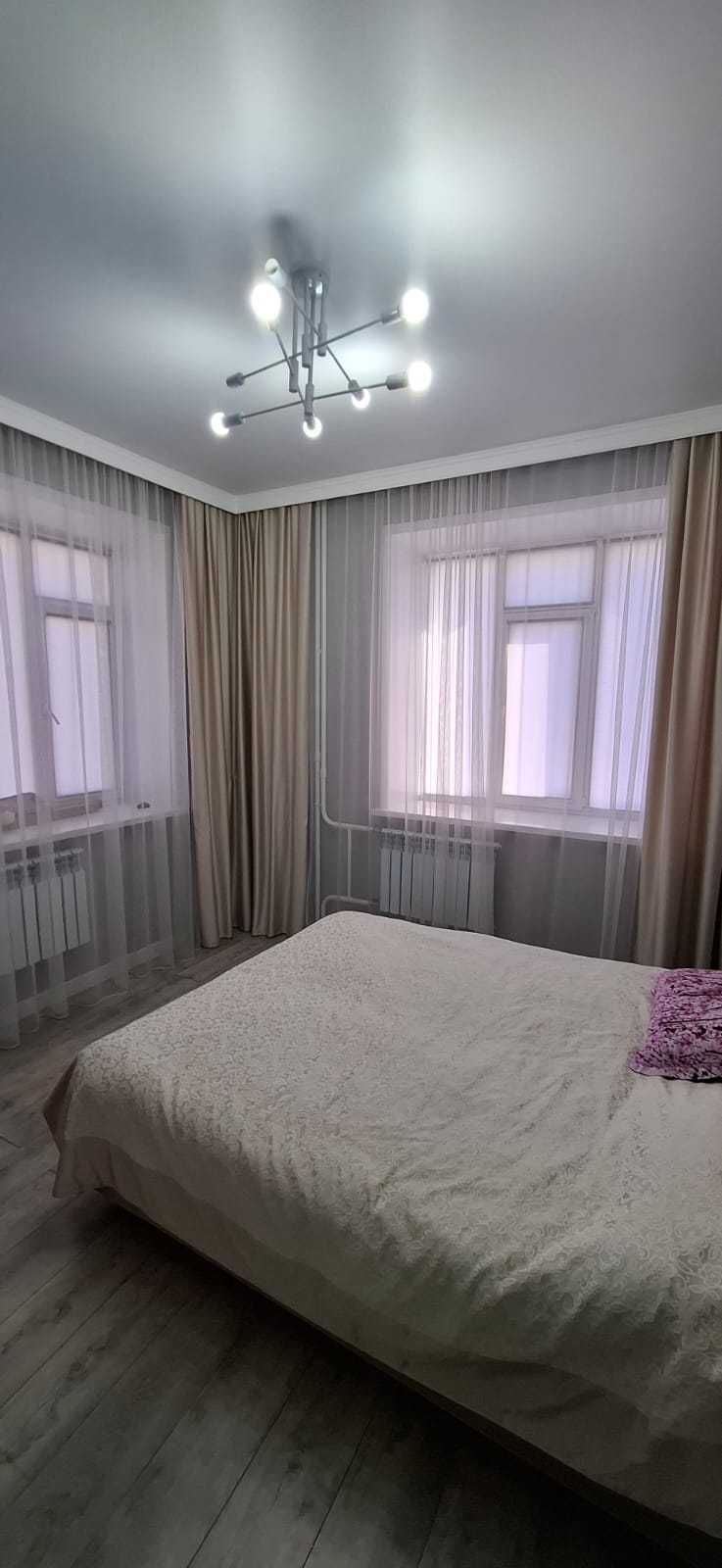 продам 3 комнатную квартиру в центре