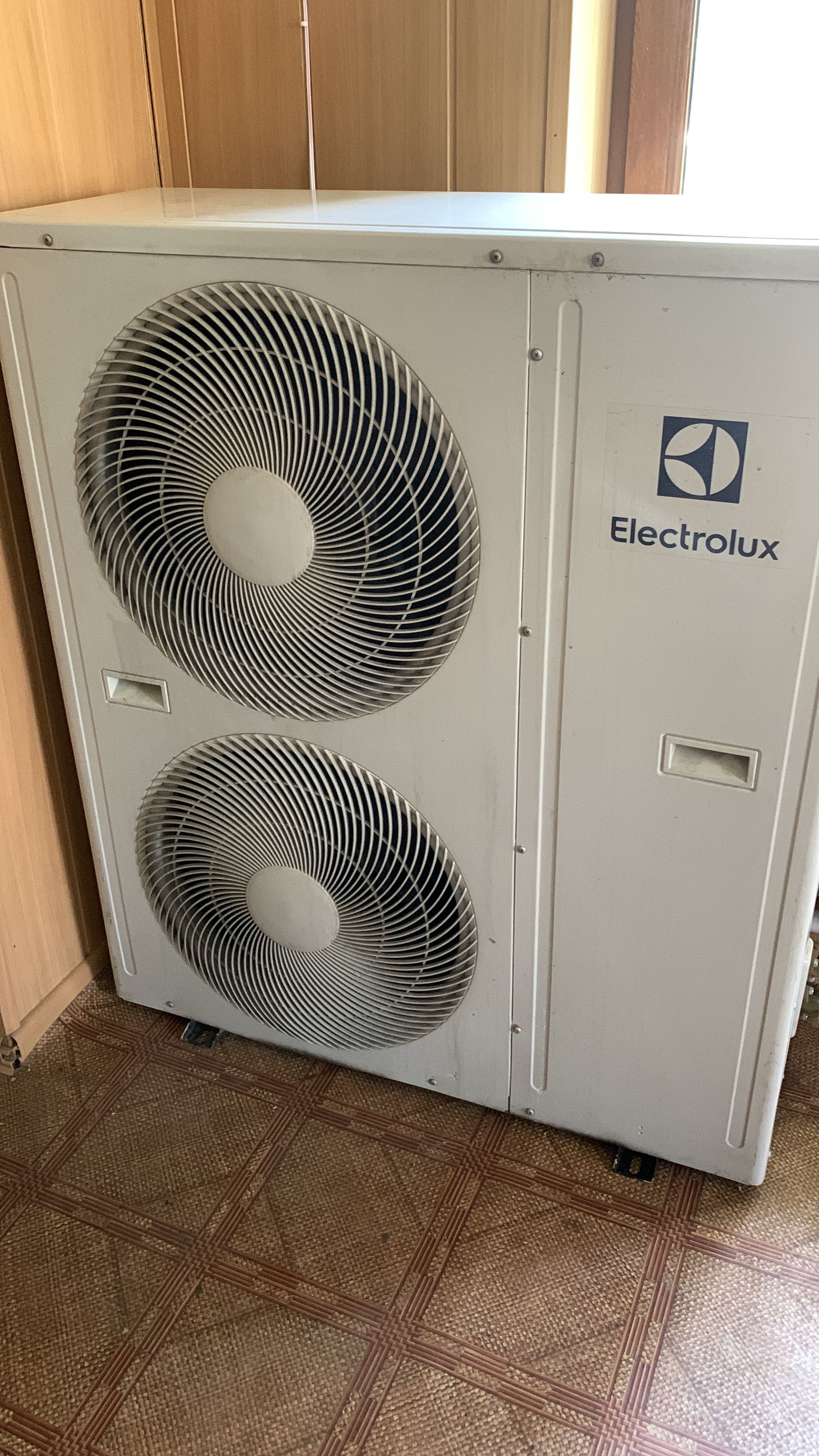 Кондиционер ELECTROLUX EACF-60 GS/N3_21Y  Б/у