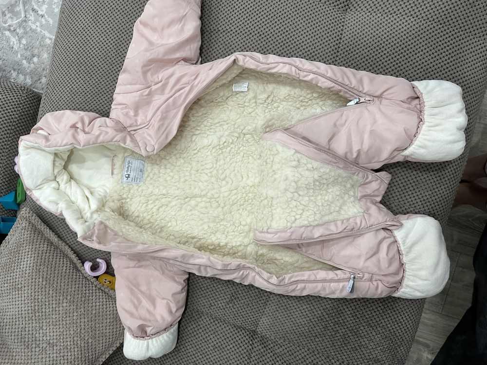 Продам зимний комбинезон, размер 80