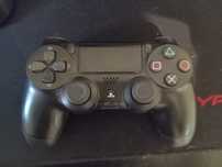 Геймпад Sony dualshock 4 v2 чёрный