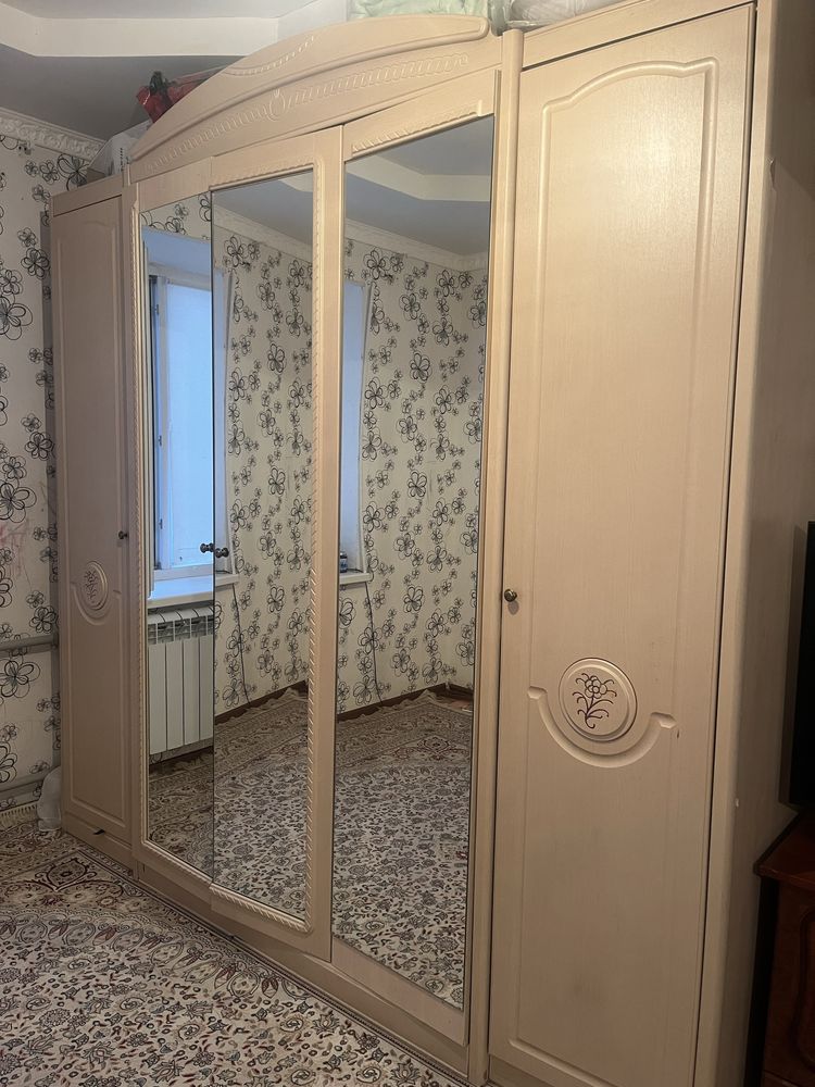 Отдам даром б/у шкаф