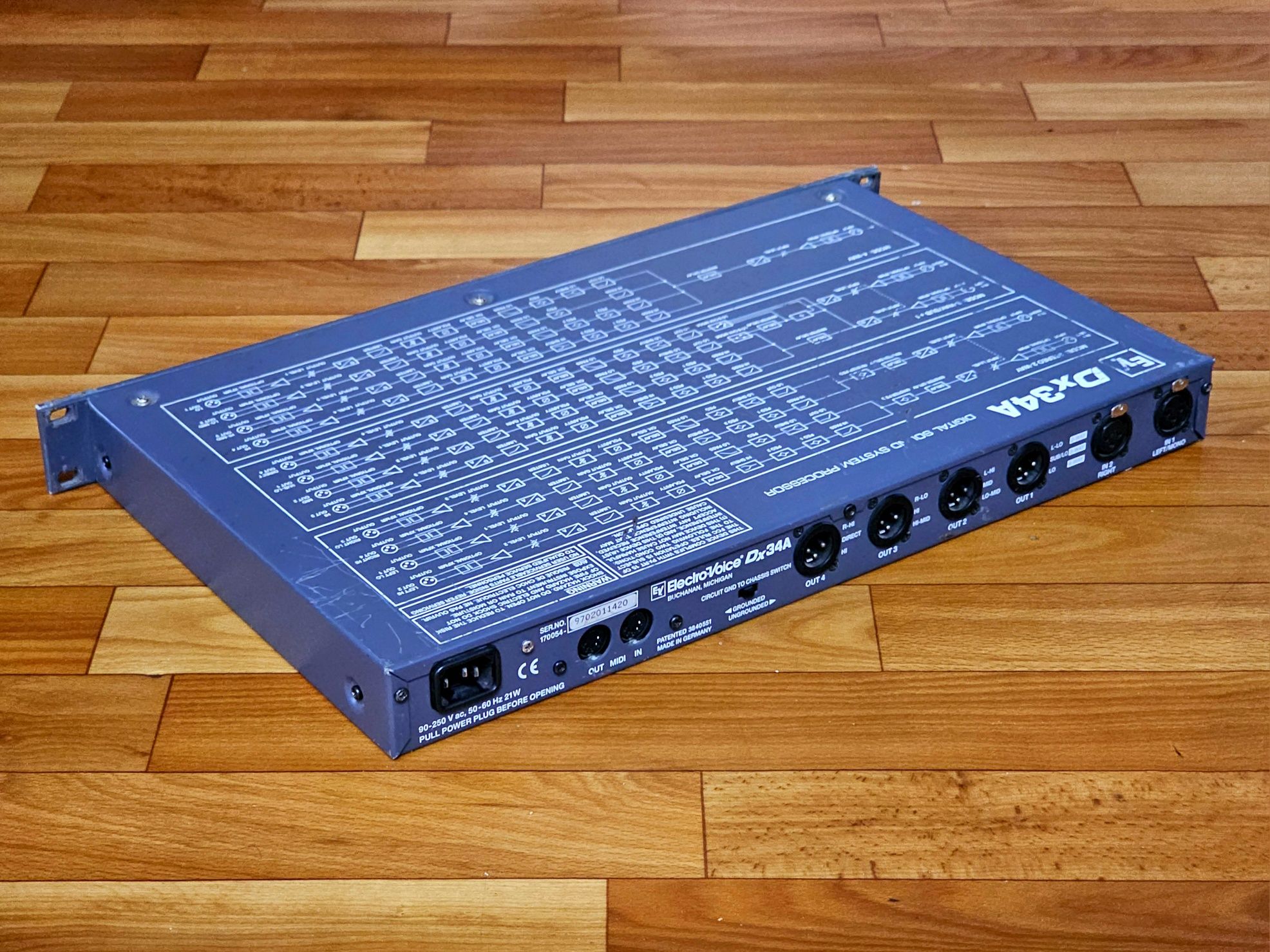 Цифровой акустический процессор ELECTRO-VOICE DX34a