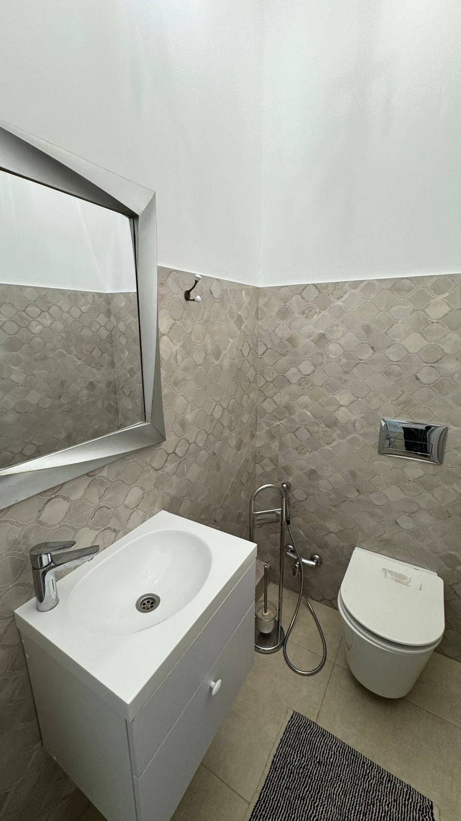 Продам 3 комнатную квартиру