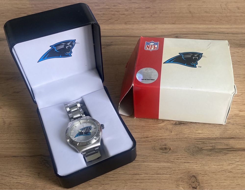 Часы NFL кварцевые Carolina Panthers