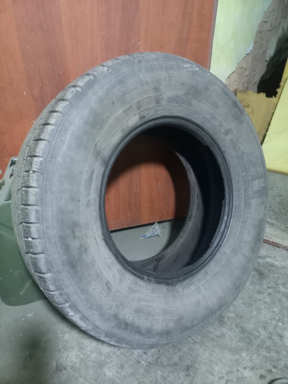 Шины липучки Nokian 265/70/16