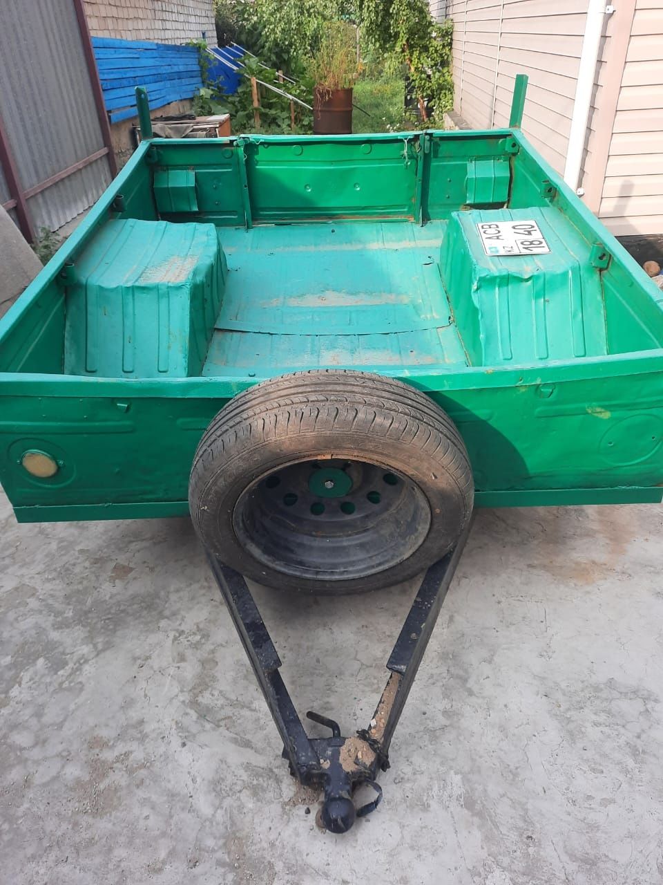 Продам прицеп легковой
