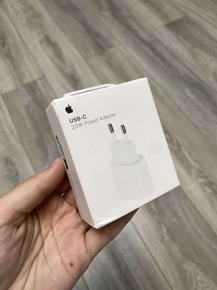 Airpods pro 2 в подарок адаптер