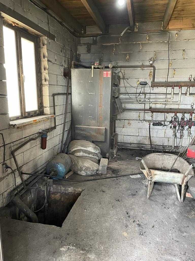 крестьянское хозяйство - база -  2 га
