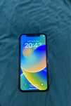 iPhone XS с коробка документами