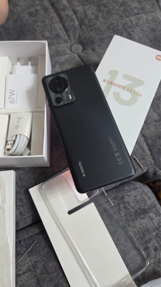 Смартфон Xiaomi 13 lite