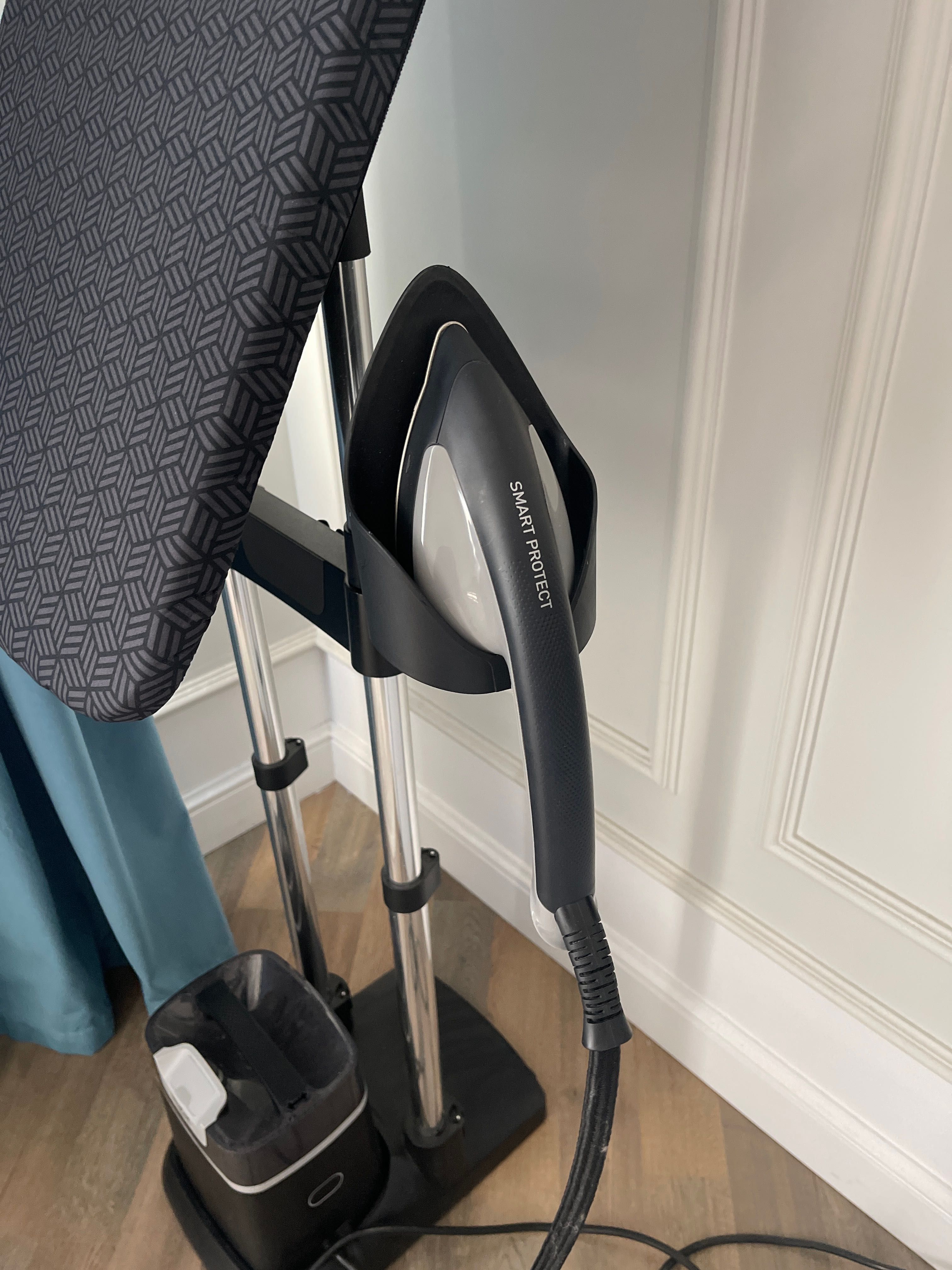 Отпариватель Tefal Ixeo QT1510E0, черный