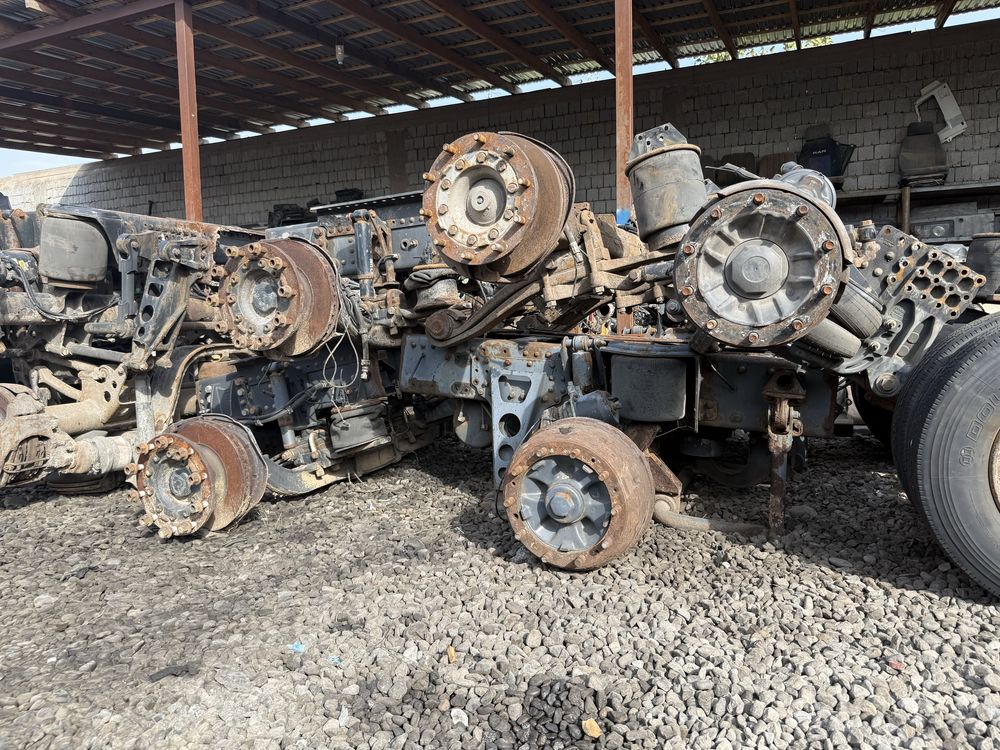 Автозапчасти на прицеп полуприцеп