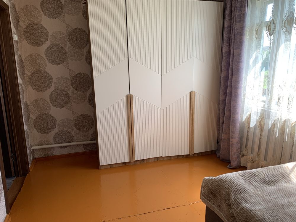 Продам дом в двухквартирном доме