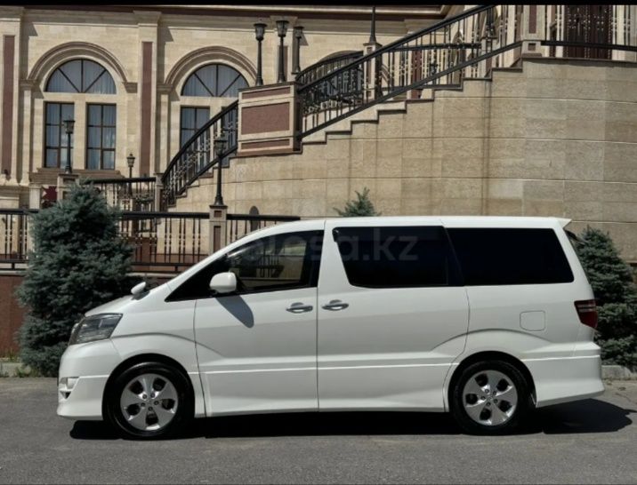 Tayota Alphard H1