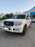 Продам запчасти на Toyota land cruiser 200