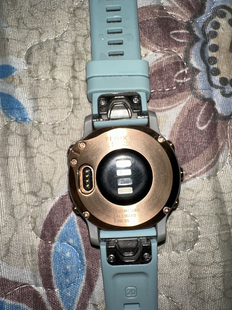 Продам garmin fenix 6s saphire