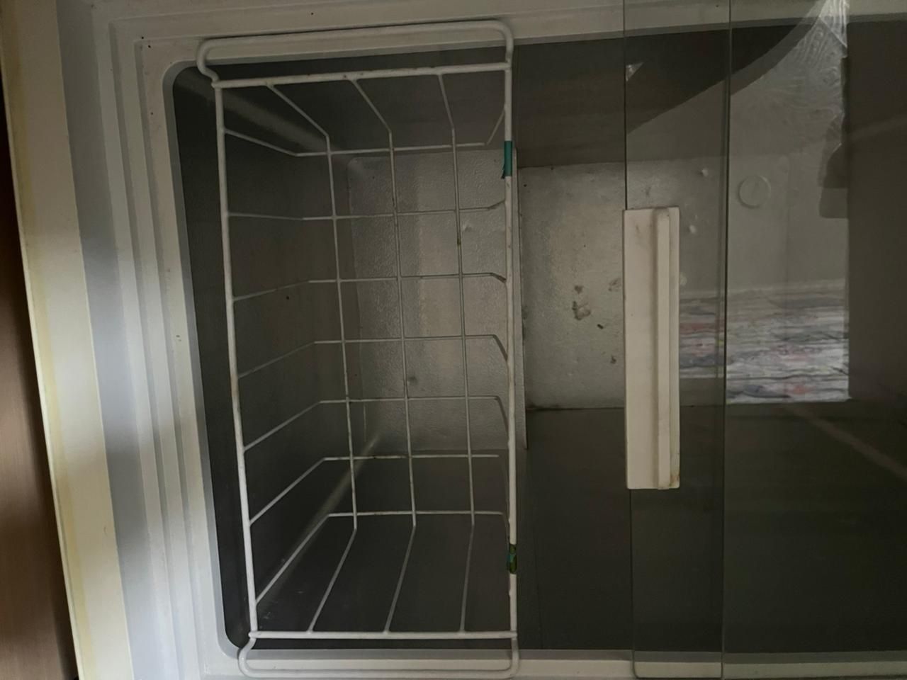 продам морозильную камеру