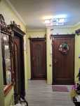 Продам квартиру трехкомнатную