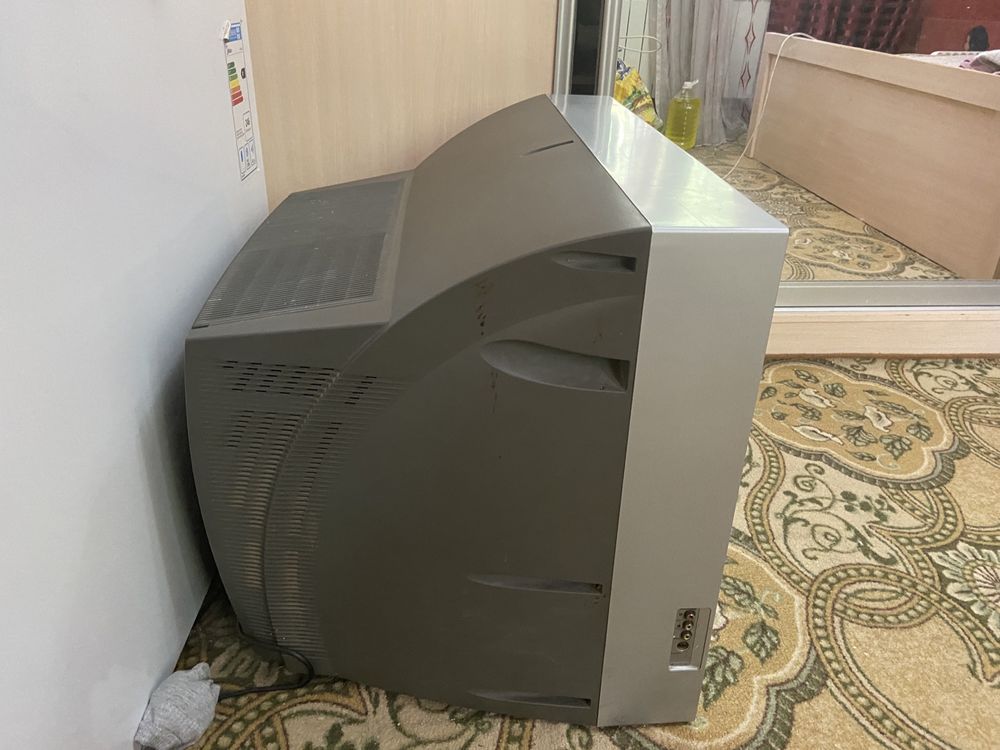 Телевизор