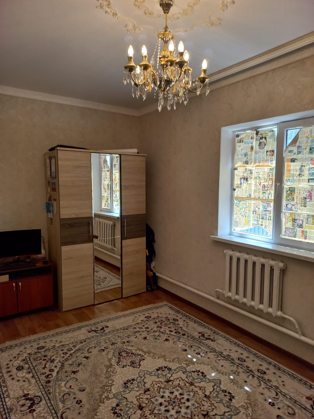 Үй сатылады. 25.4 сот. 300м2