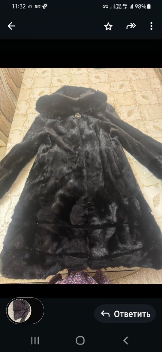 Норковые шубы, мутоновая шапка, Костюм и платье