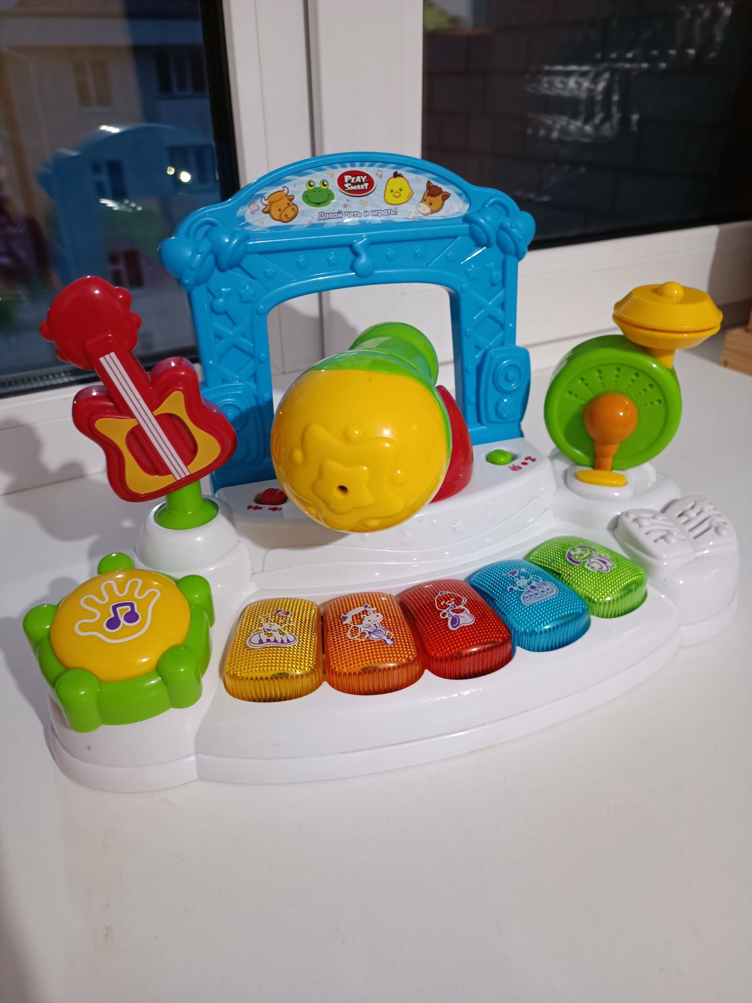 Развивающие игрушки / бизикуб / пианино / музыкальные игрушки/