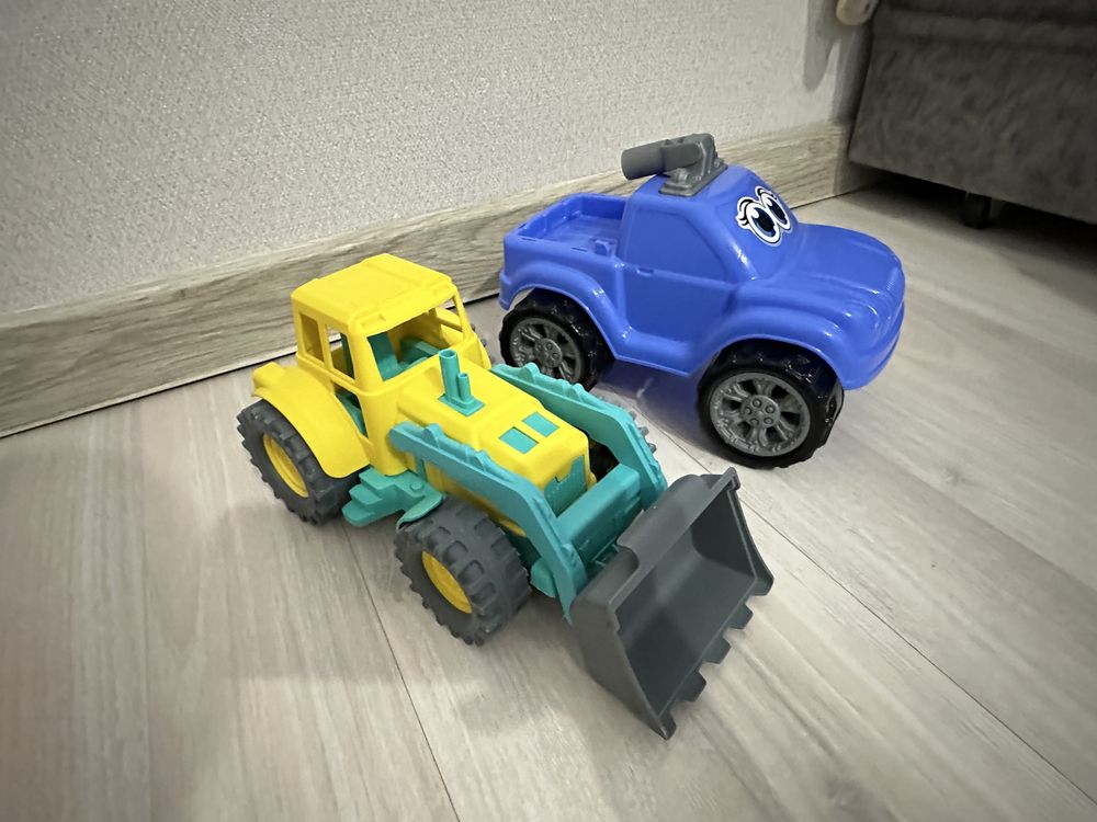 Игрушки машинки за все 3000