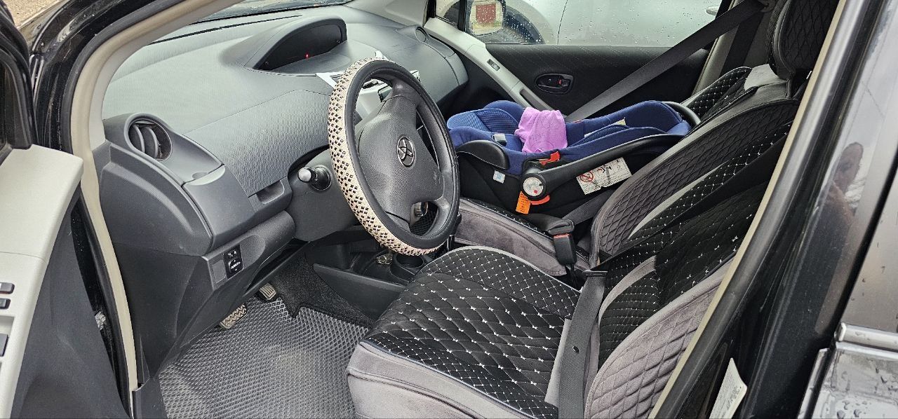 Toyota Yaris 2006