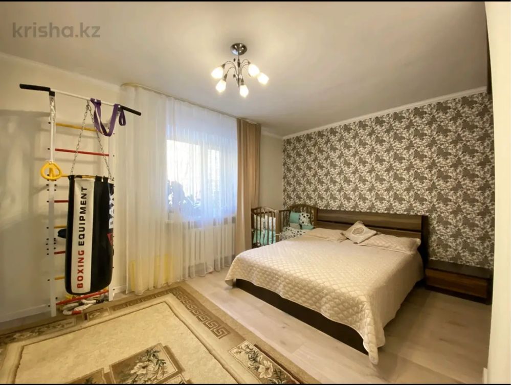 Продам ковер 2*3 в отличном состоянии