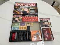 Настольная игра Hasbro "Monopoly: Большая афера" + Подарок