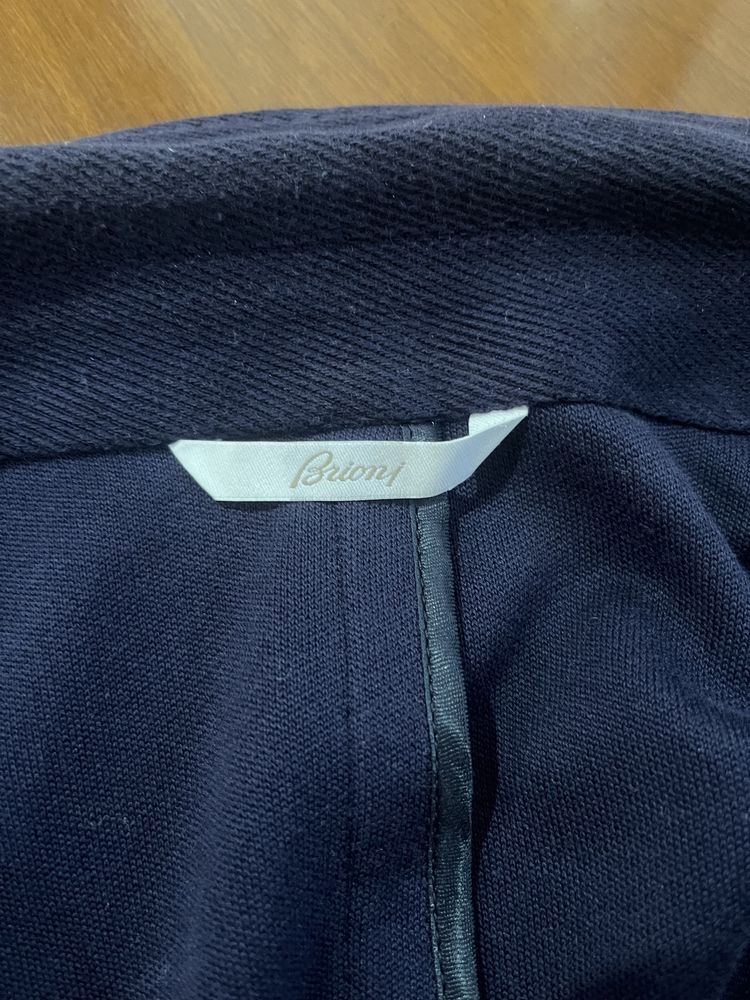 Легкий пиджак Brioni