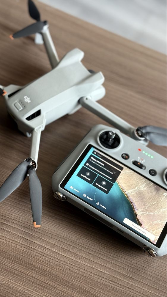 Продам квадрокоптер DJI Mini 3