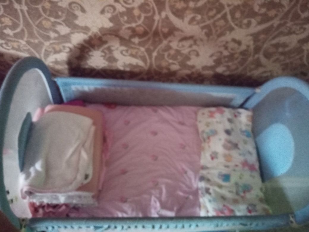 Манеж б/у состояние среднее ст Шамалган