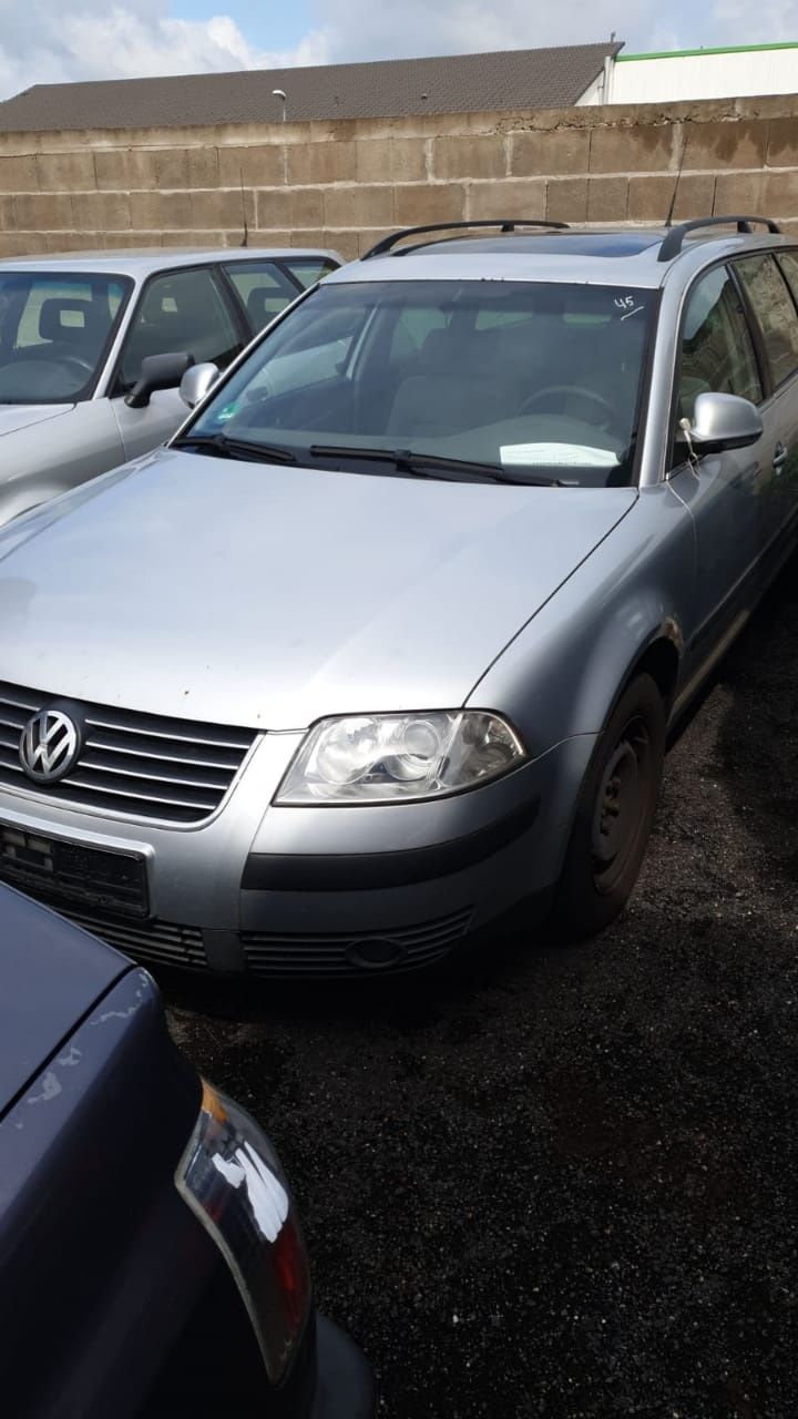 Бампер передний, задний на VW Passat B5+ из Германии