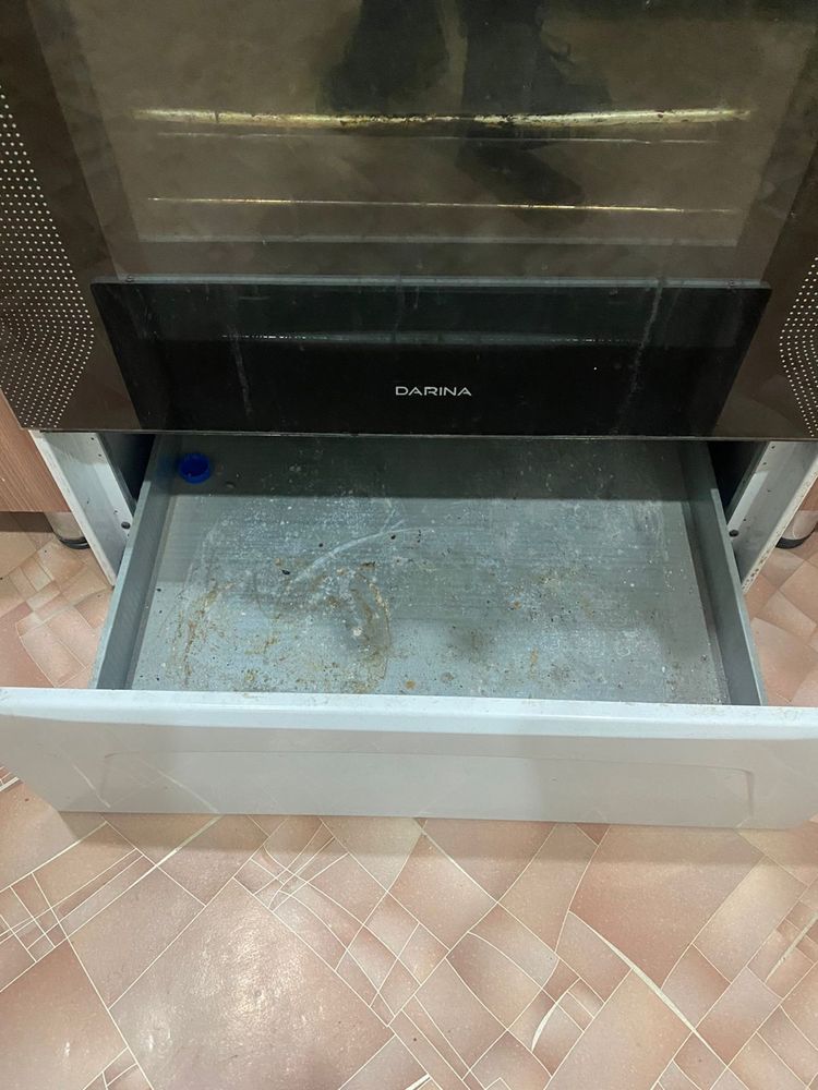 Продам электоплитку Дарина